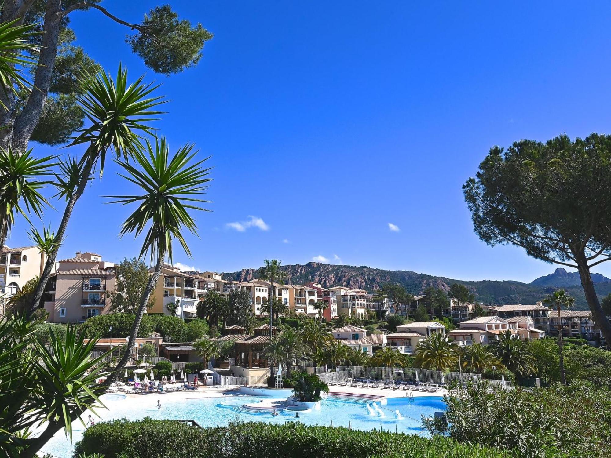 Apartment Village Cap Esterel - L'Esquinade-31 By Interhome Saint-Raphaël Екстериор снимка