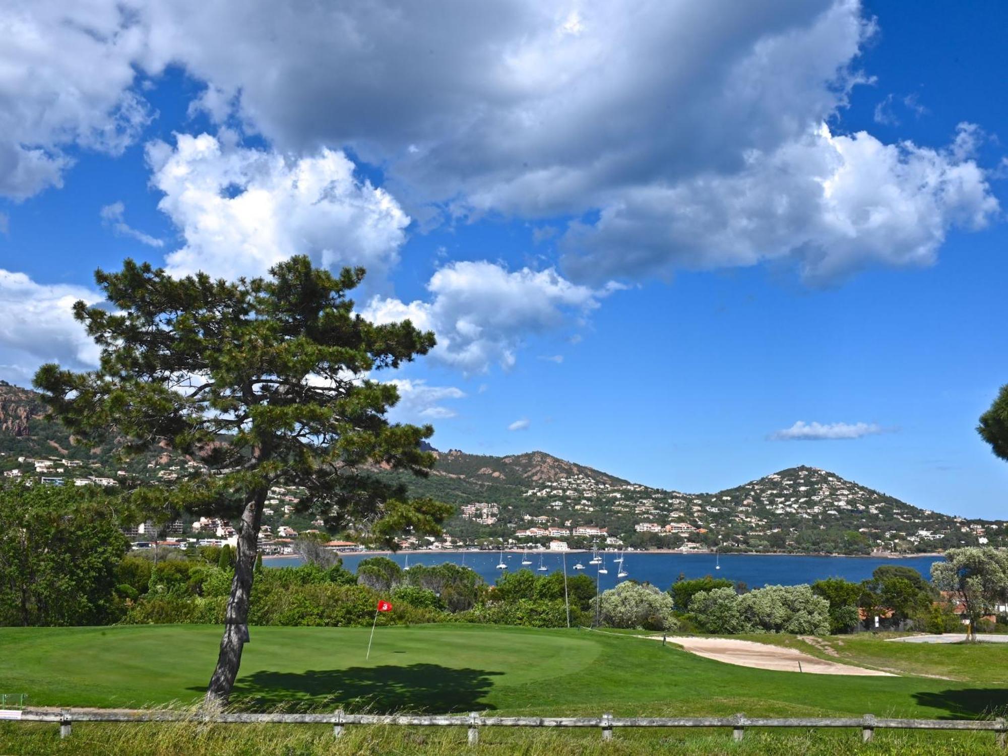 Apartment Village Cap Esterel - L'Esquinade-31 By Interhome Saint-Raphaël Екстериор снимка